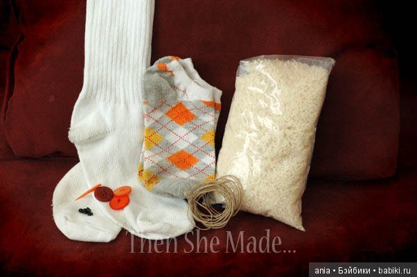 Снеговик из носков, мастер класс (фото 2)