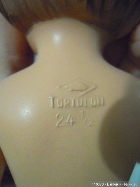 Помогите опознать куклу — Опознание антикварных кукол: поиск по клейму