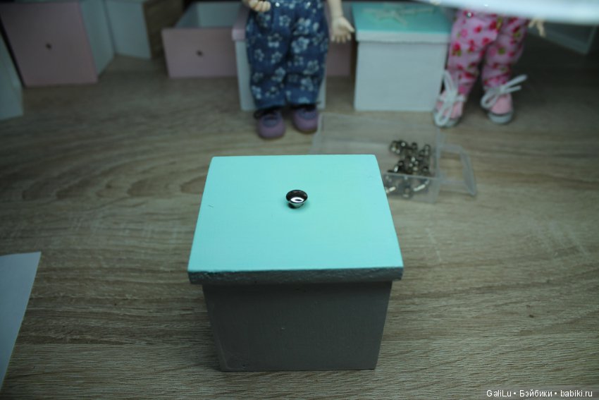 Ремонт кукольной мебели. Ручки для шкафов (фото 10)