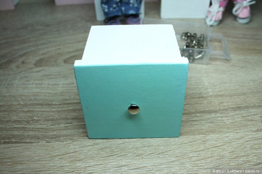 Ремонт кукольной мебели. Ручки для шкафов (фото 9)