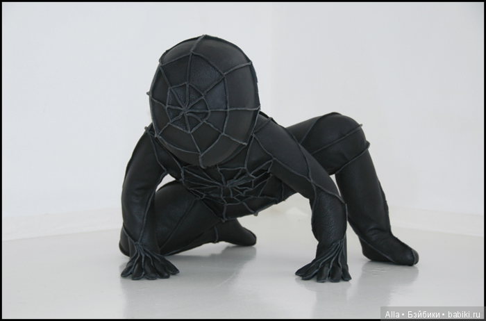 Скульптуры из керамики и кожи Саби ван Хемерт, Sabi van Hemert