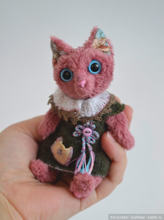 Кошечка в платье, игрушка ручной работы (фото 4)