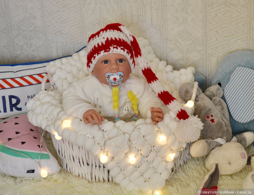 Lee Middleton "Dancing Bears" infant by Reva Schick