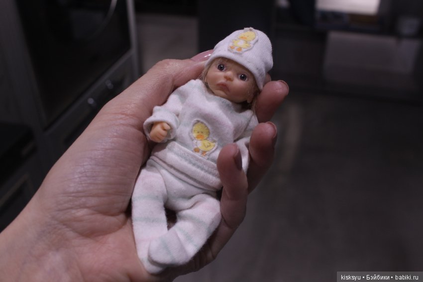 Малышка с хвостиком. Авторская кукла