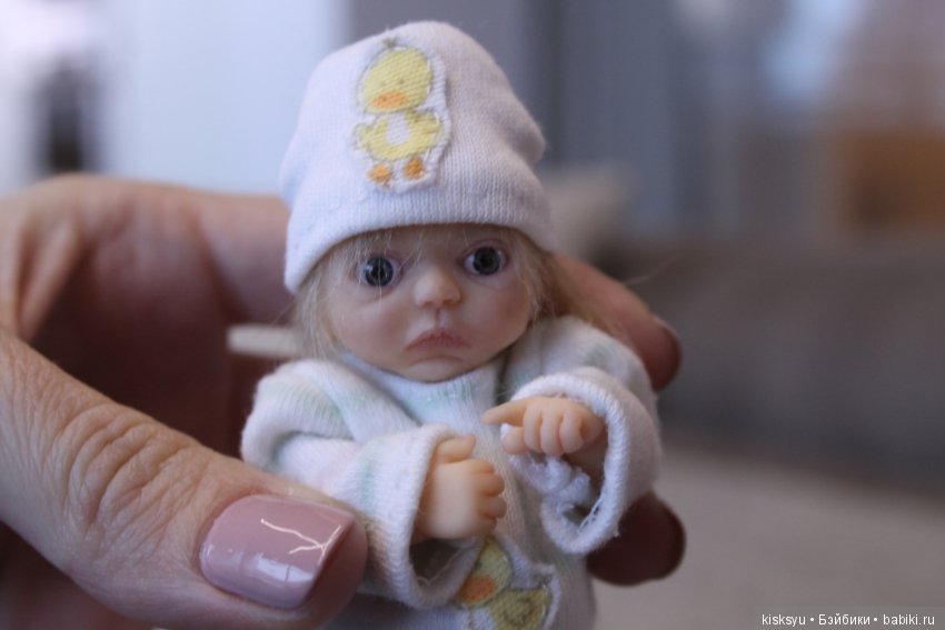 Малышка с хвостиком. Авторская кукла