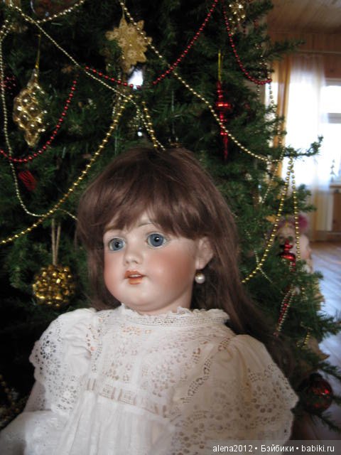 Первый день зимы. Ёлки в витринах. Запах праздника. Пора