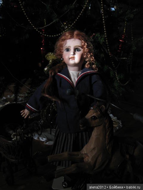 Первый день зимы. Ёлки в витринах. Запах праздника. Пора