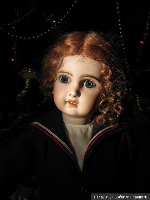 Первый день зимы. Ёлки в витринах. Запах праздника. Пора