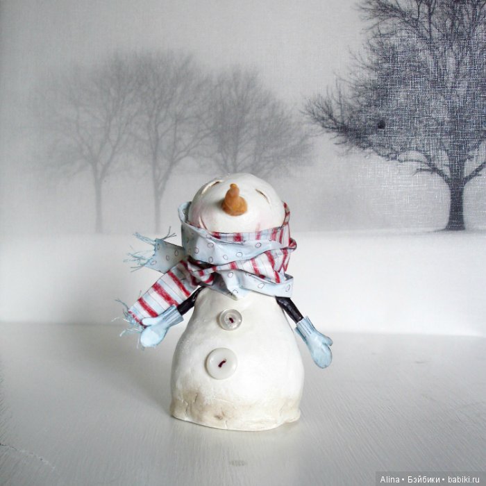 Милые зимние поделки Stacey Yacula из папье маше (фото 5)