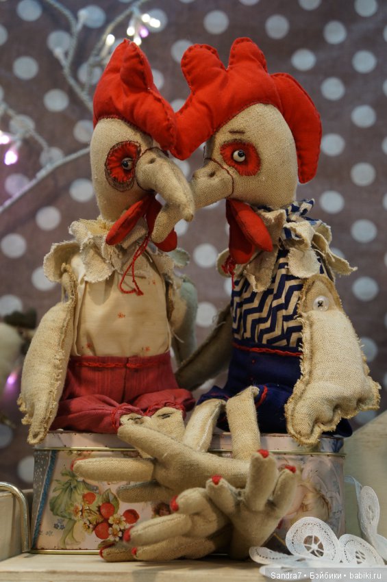 Hello, Teddy! Удивительные "живые" малыши в технике сухого валяния из шерсти. И как авторы украсили свои стенды в преддверии праздника