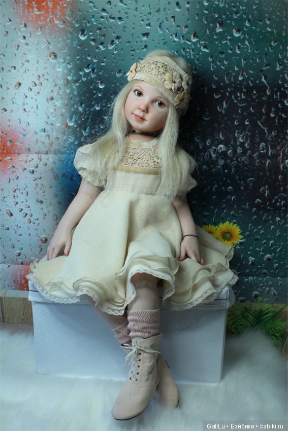 Фиделис (Amber) от Roelie Broeksma Müller