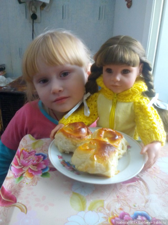 Как Маша с Вероникой пироги пекли (фото 4)