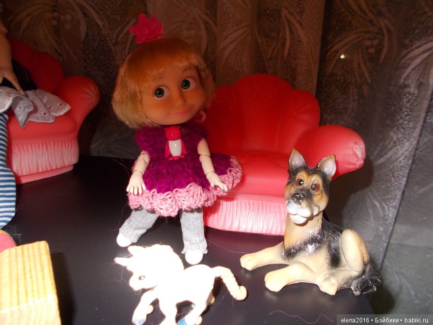 Машенька — Куклы Маша и Медведь (Simba): Маша в кармашке