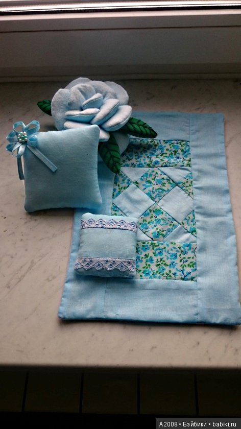 Комплектик в кукольную кроватку "Голубая мечта" (фото 3)