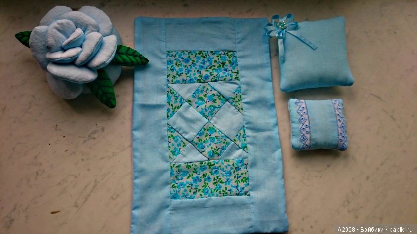 Комплектик в кукольную кроватку "Голубая мечта" (фото 6)