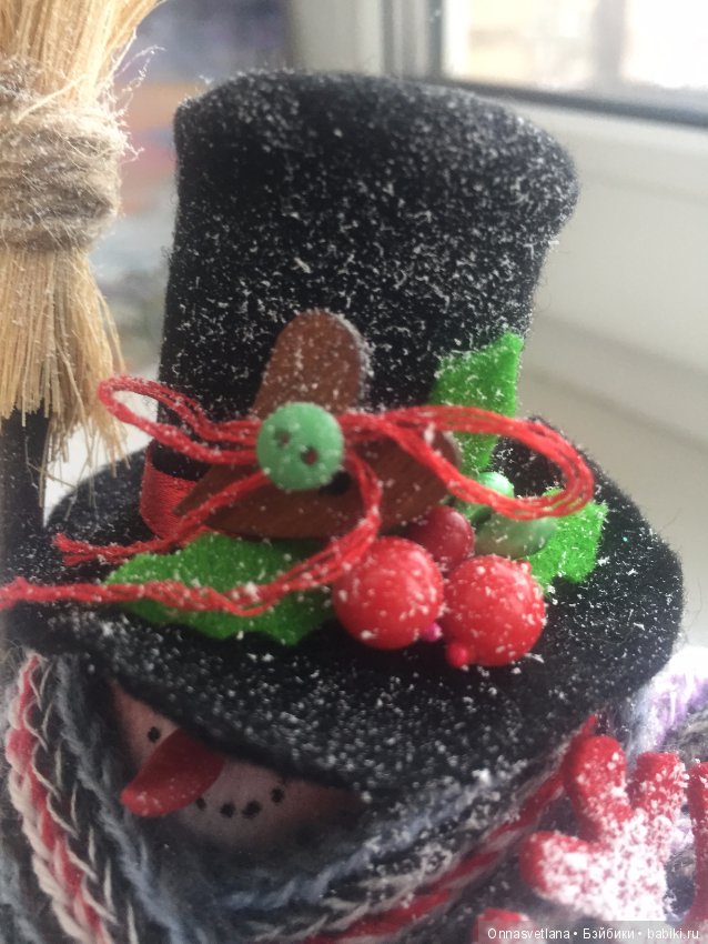 Снеговичок пухлячок. Кукла из ткани (фото 5)