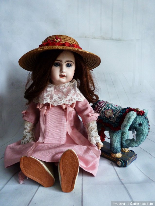 Новый наряд для Флоретт /Jumeau/. Теперь можно и показаться