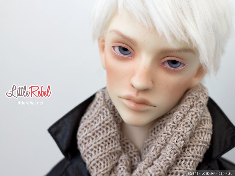 Littlerebel продает лимитных кукол