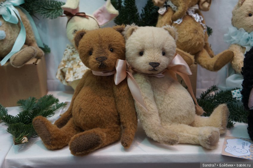 Любимые мишки на Искусстве куклы в Гостином дворе, 2016