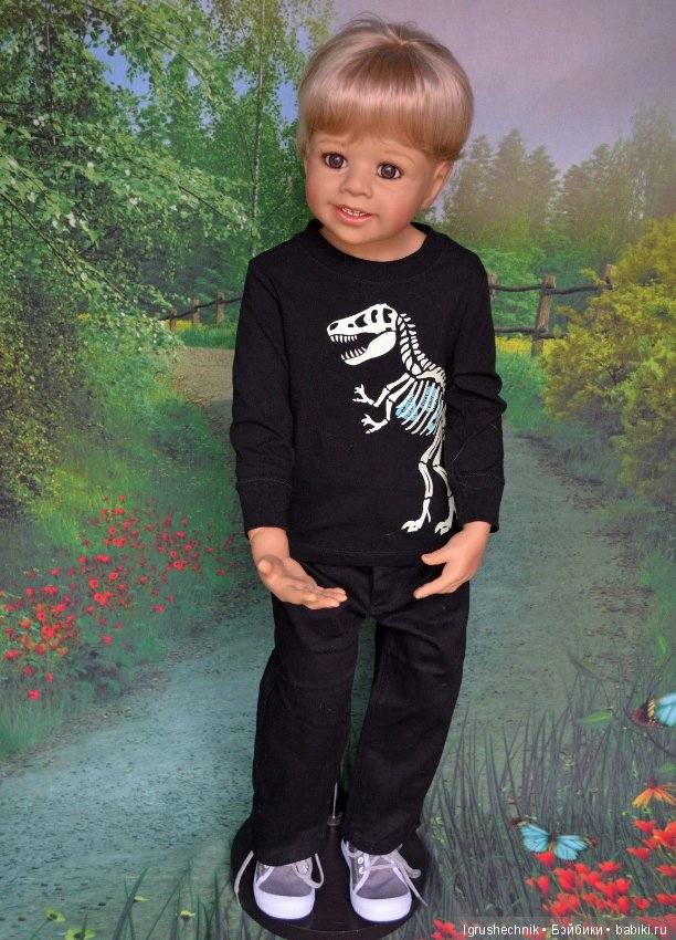 Re-dressed as boy — Куклы Monika Levenig и Monika Peter