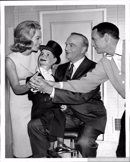 Чарли Маккарти - мой первый мужчина