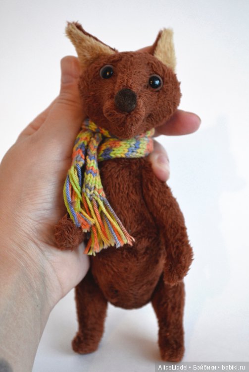 И ещё одна армада, теперь, преобладают пёсики. Игрушки ручной работы