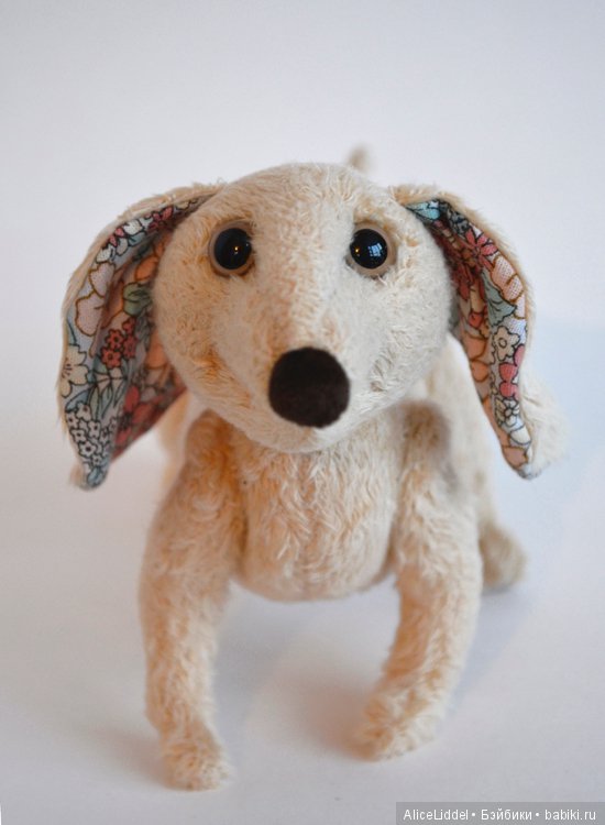 И ещё одна армада, теперь, преобладают пёсики. Игрушки ручной работы