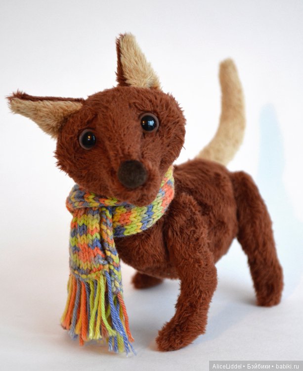 И ещё одна армада, теперь, преобладают пёсики. Игрушки ручной работы