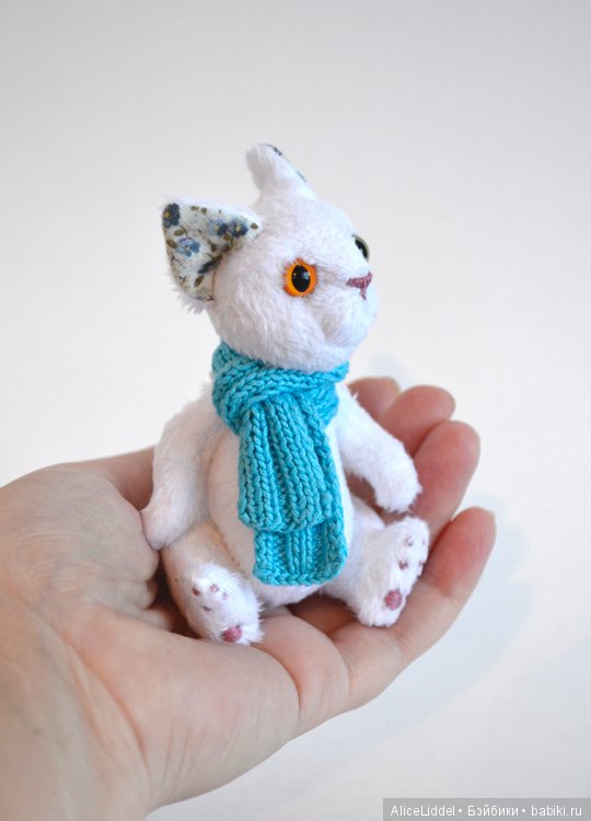 И ещё одна армада, теперь, преобладают пёсики. Игрушки ручной работы