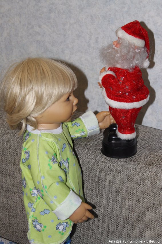 Тимоша готовится к Новому году (фото 4)