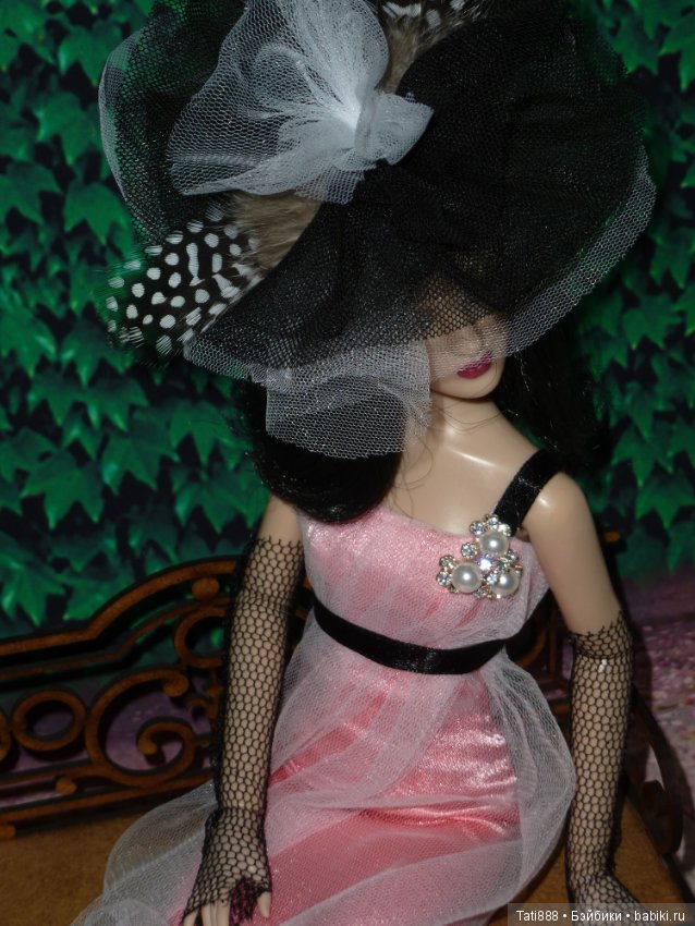 Тоннерки моя страсть, часть 17. Дама в экстравагантной шляпке