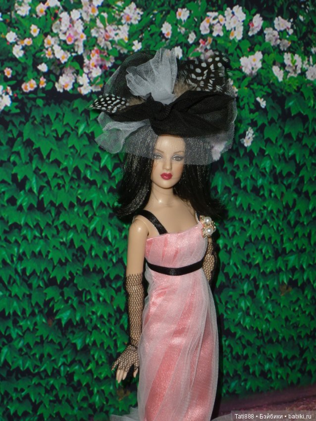 Тоннерки моя страсть, часть 17. Дама в экстравагантной шляпке