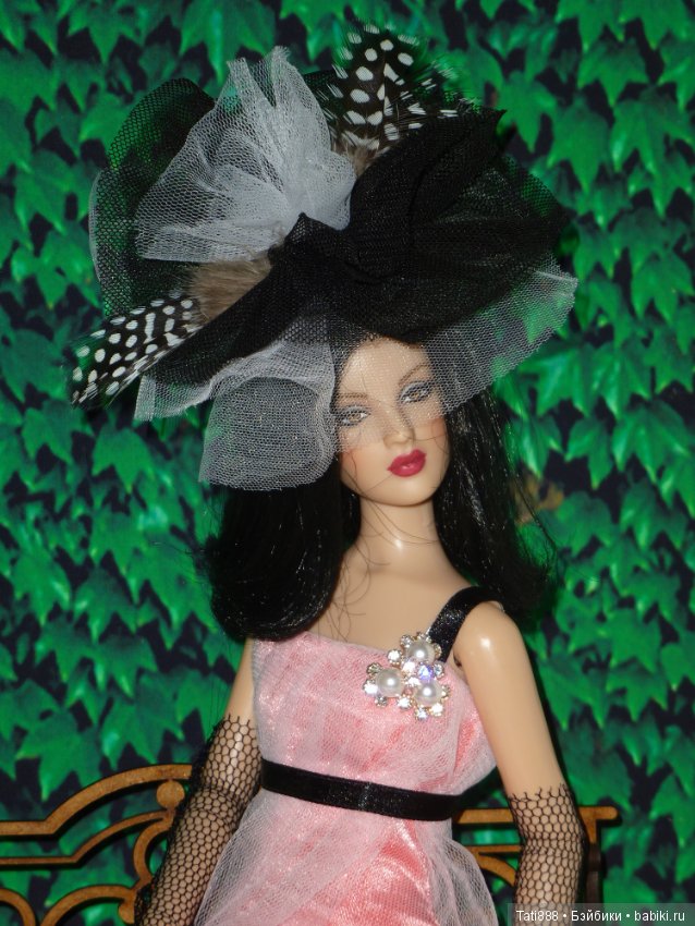 Тоннерки моя страсть, часть 17. Дама в экстравагантной шляпке