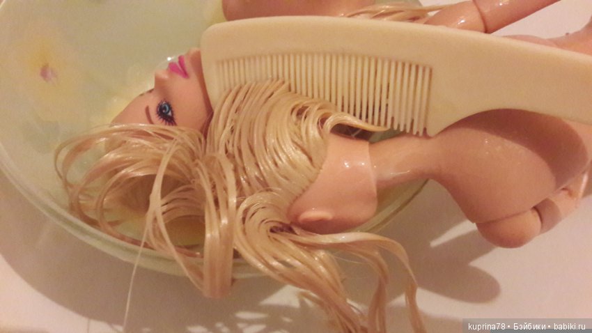 Чем отмыть жир с волос куклы