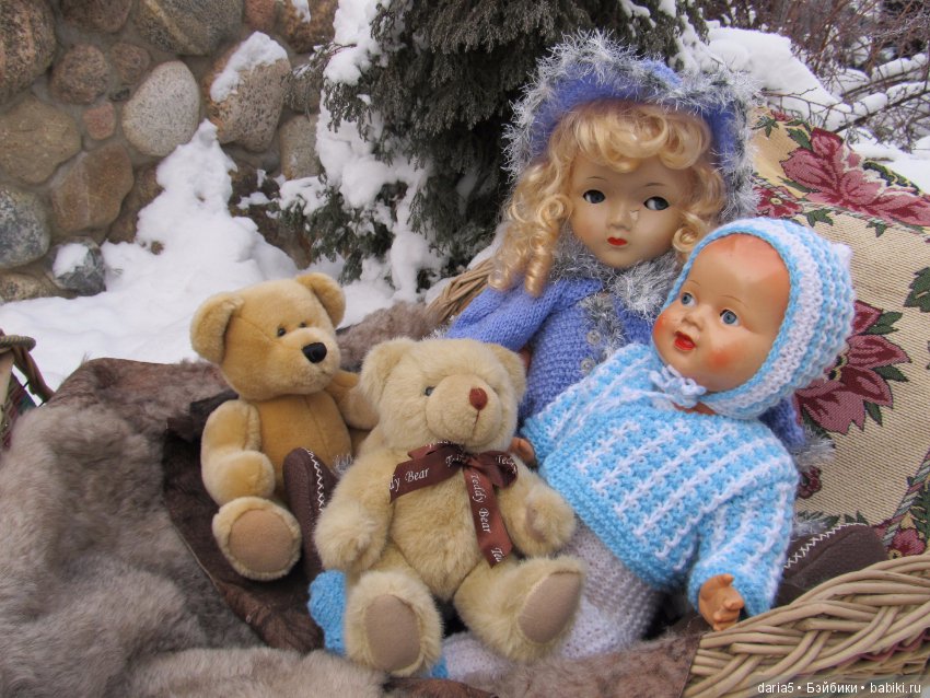 Прогулка на санках — Редкие антикварные куклы и реплики: воск (фото 5)