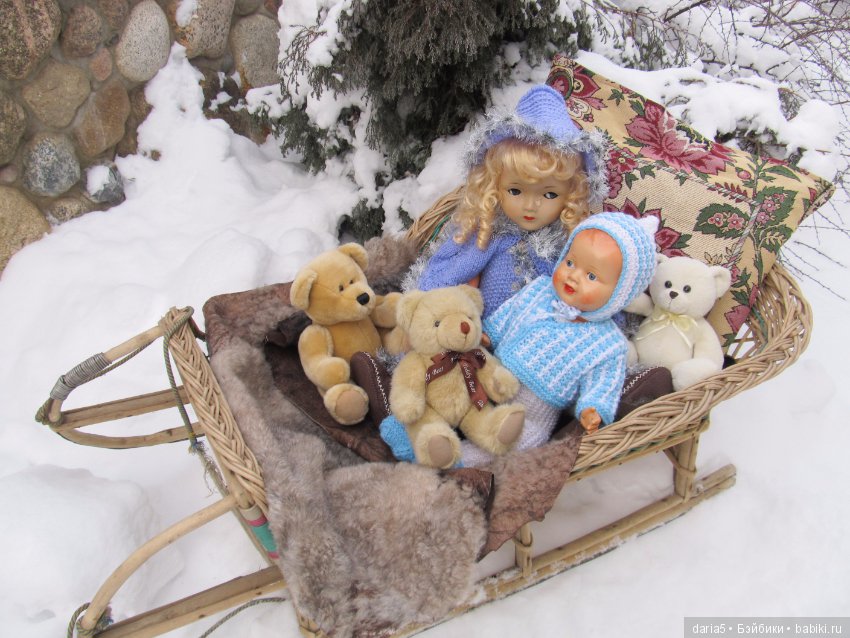 Прогулка на санках — Редкие антикварные куклы и реплики: воск (фото 4)