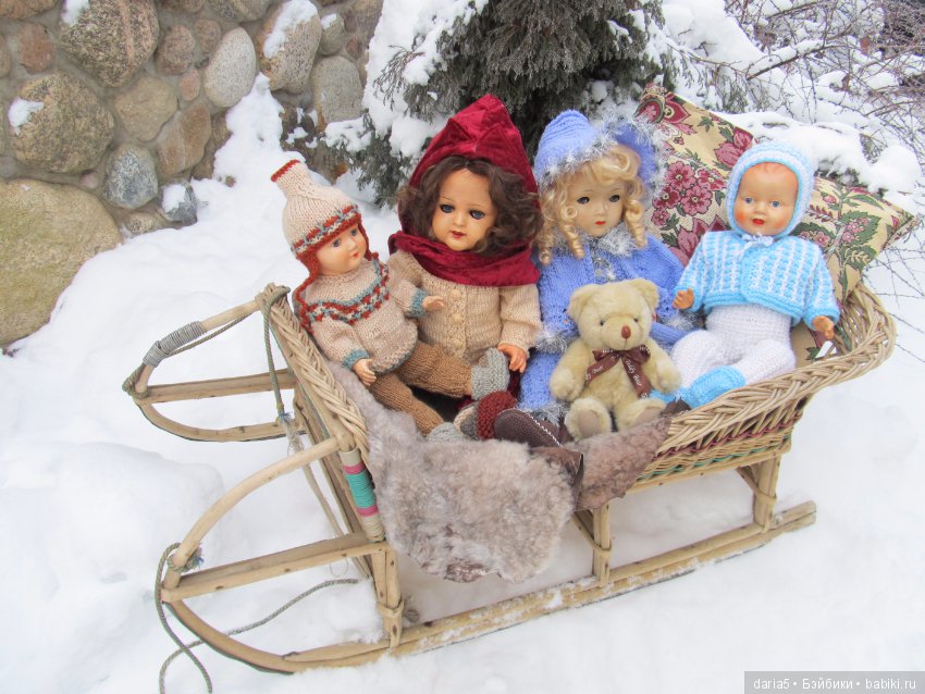 Прогулка на санках — Редкие антикварные куклы и реплики: воск (фото 2)