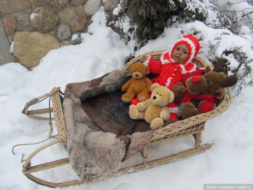 Прогулка на санках — Редкие антикварные куклы и реплики: воск
