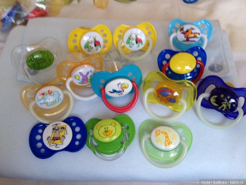 Сумасшедшая коллекция,не хватило сил сосчитать.Соски-пустышки