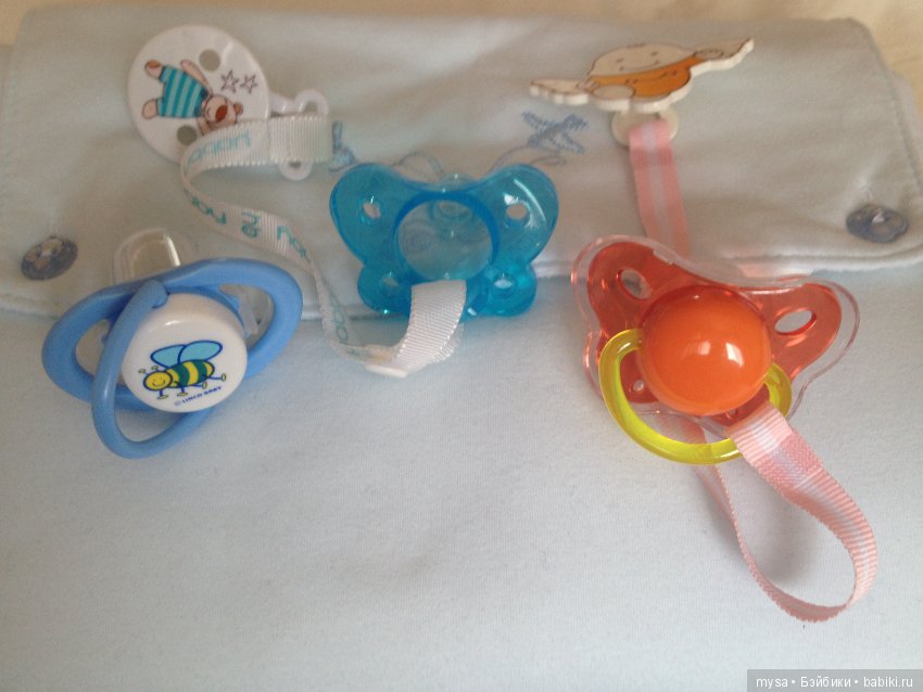 Сумасшедшая коллекция,не хватило сил сосчитать.Соски-пустышки