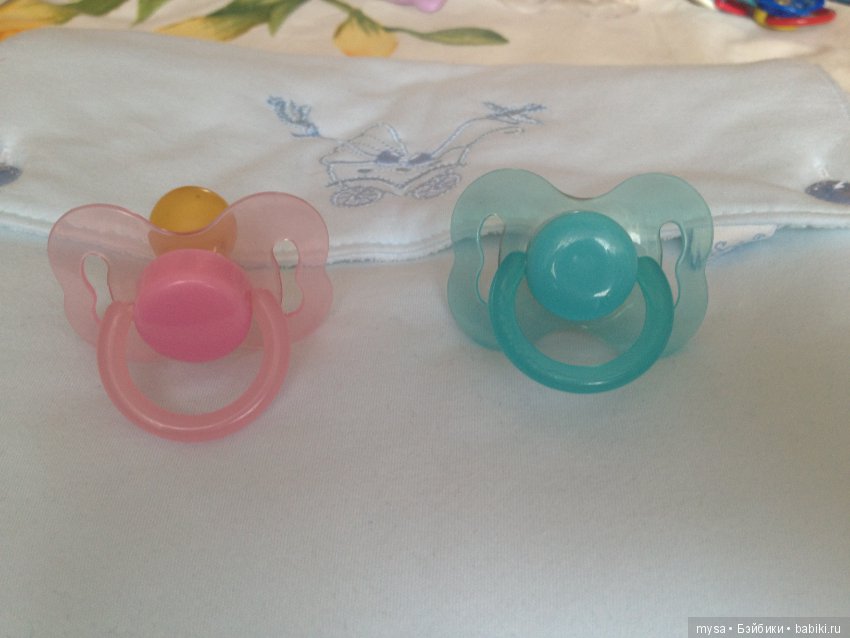 Сумасшедшая коллекция,не хватило сил сосчитать.Соски-пустышки