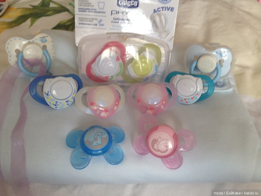 Сумасшедшая коллекция,не хватило сил сосчитать.Соски-пустышки