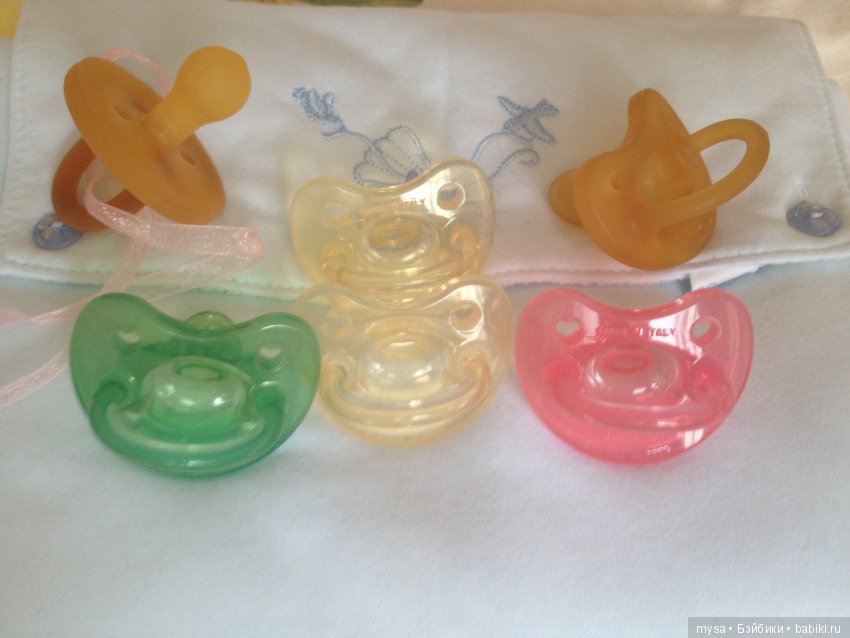 Сумасшедшая коллекция,не хватило сил сосчитать.Соски-пустышки