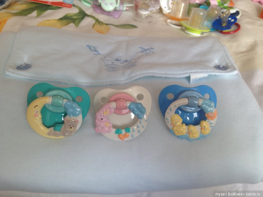 Сумасшедшая коллекция,не хватило сил сосчитать.Соски-пустышки