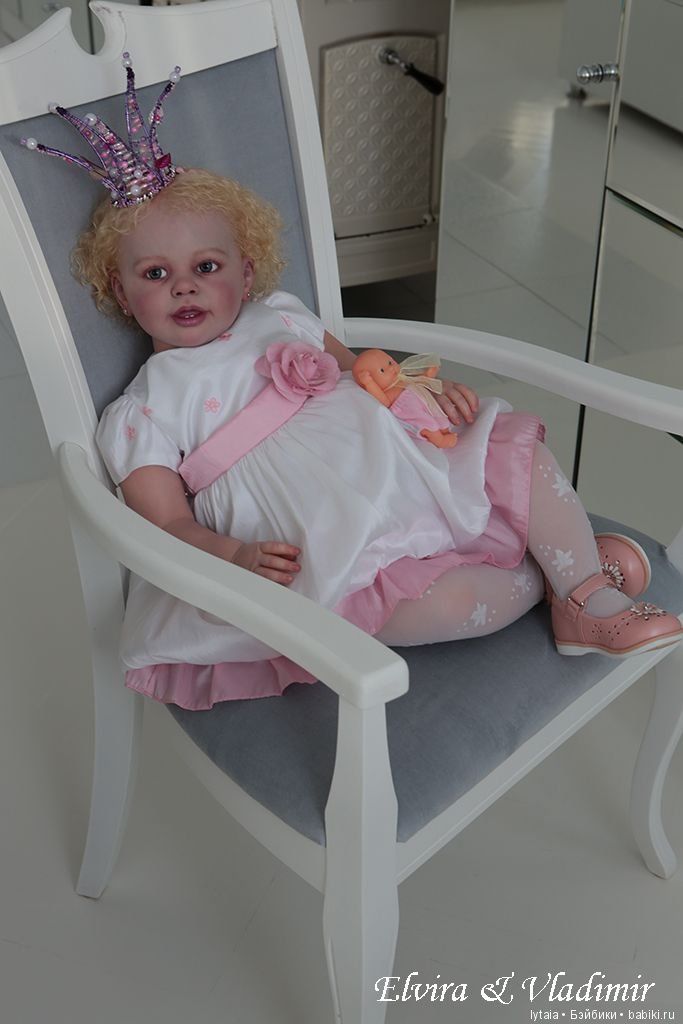 Николь. Художник Кулигин Владимир