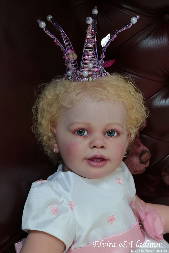 Николь. Художник Кулигин Владимир