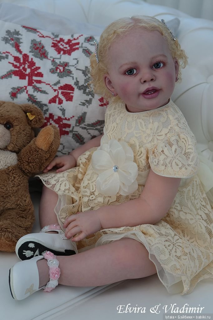 Николь. Художник Кулигин Владимир