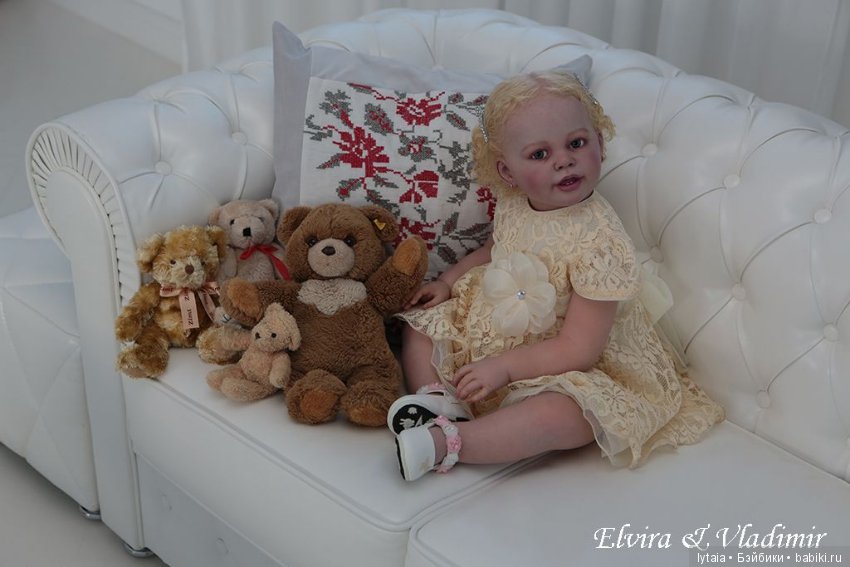 Николь. Художник Кулигин Владимир