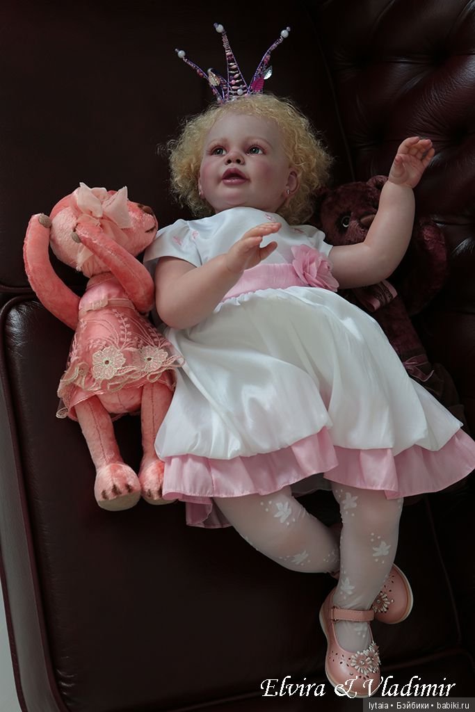 Николь. Художник Кулигин Владимир