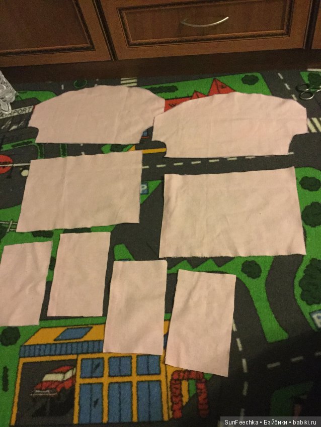 Диванчик для куклы-бабушки из подручных материалов (фото 7)